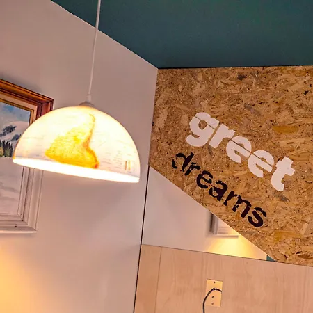 Hotel Greet Marseille Provence Aeroport 3*